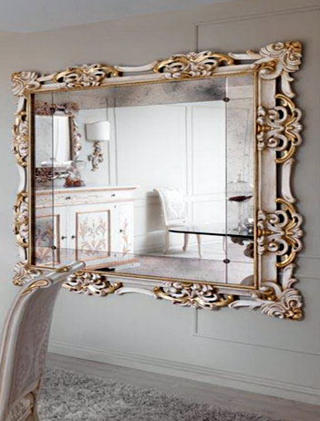 wall mirror